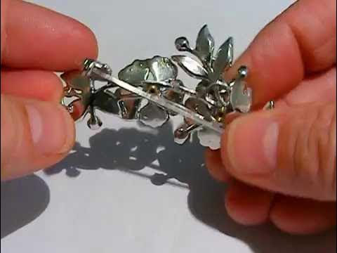 Vintage Jewellery and how to date a vintage brooch from the catch - YouTube