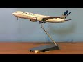 (Another) United 767-300ER