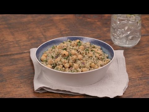 Herbed Quinoa And Chickpea Pilaf