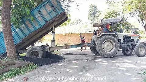 Eicher 548 tractor pulling trolley hydraulic power unloading fully loaded trolley stuck