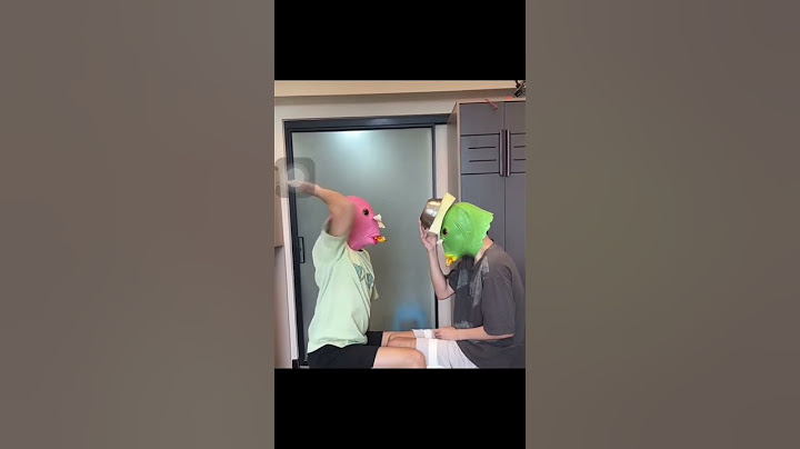 blind slapping game | try not to laugh| Funny games | rubber chicken games| funny latex mask sound.