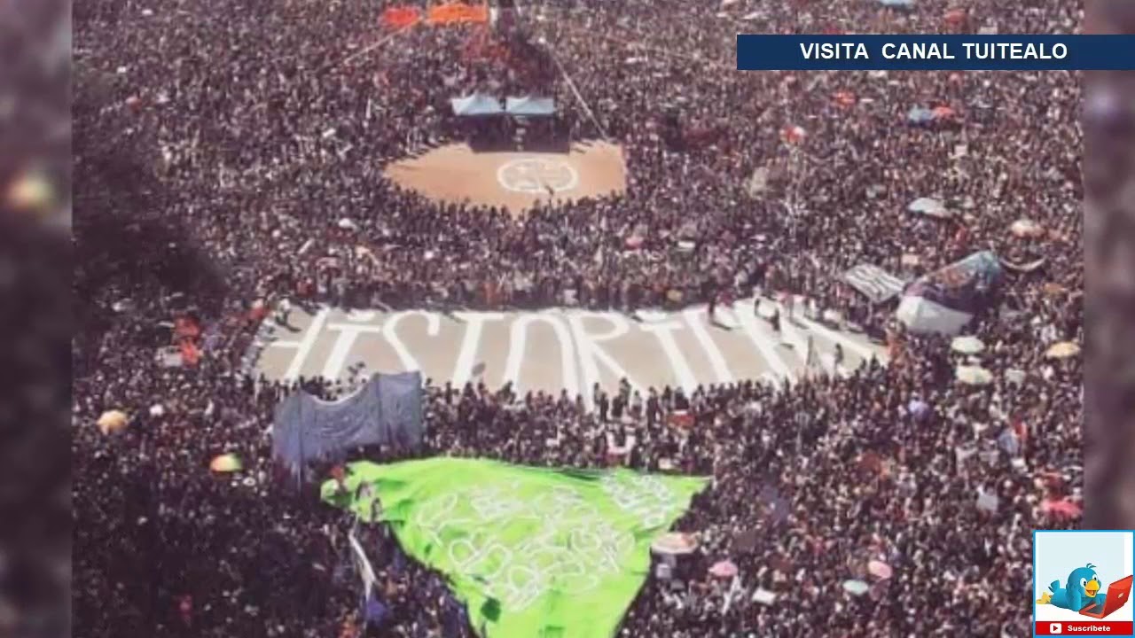 Mujeres del mundo se manifiestan en las calles por el Da ...