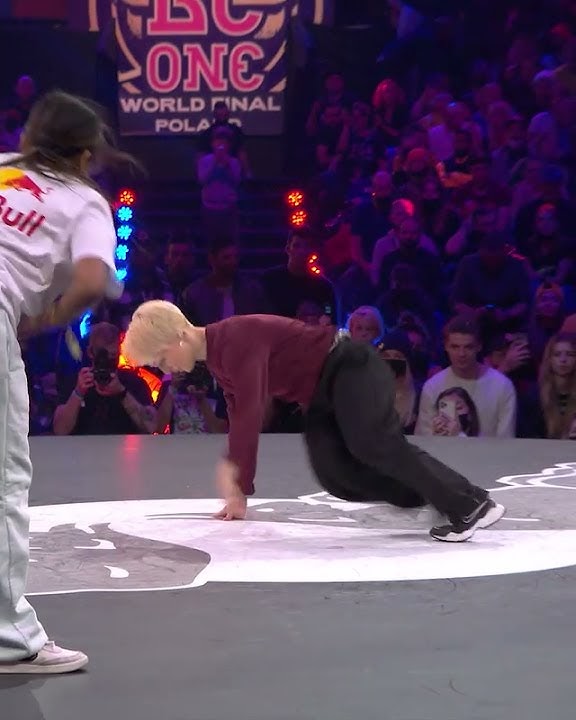 Bgirl Vavi ( @vavi_the_catcher ) #bgirlvavi #breaking #bboying #redbullbcone #explore #explorepage