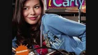 Miranda Cosgrove - Headphones On