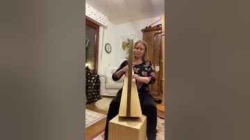 Maienwiese from: Meditative Pieces for Small Harp by Kristine Warmhold Ivy Harp