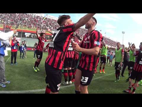 "Bentornato Foggia in Serie B"