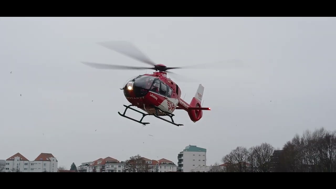 DRF Christoph 31 Helicopter Takeoff | Airbus H145 D-HRTD | Berlin Staaken, Germany