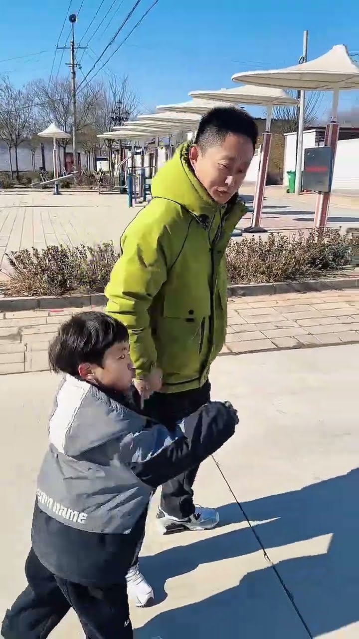 人类幼崽吃醋有多可怕，太气人了！#Cute baby#Cute#呆萌小米宝#聪明宝宝#萌娃
