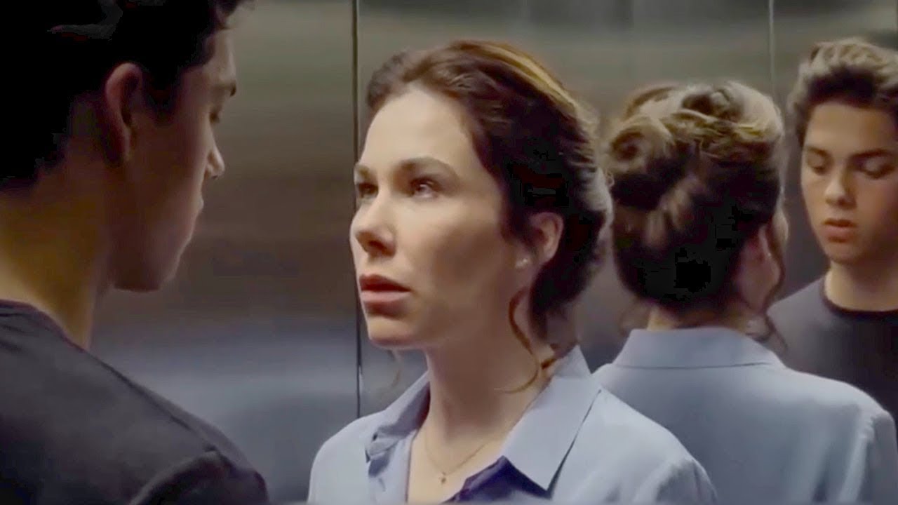 A student invited his teacher to sleep, and he kept doing it