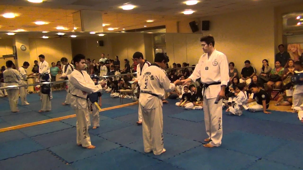 Earl vs Connor (Rockwell)