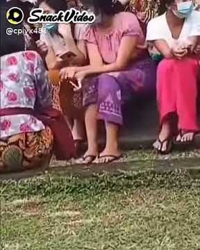 Banting HP nya aja bund. Story WA Instagram tiktok 30 detik lucu unik keren menarik