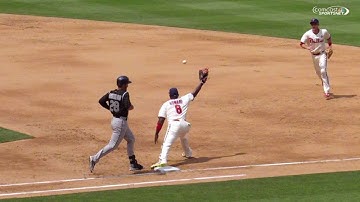 COL@PHI: Safe call at first overturned in the 3rd