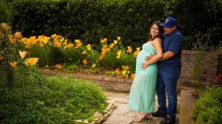 Alice In Wonderland Themed Pregnancy Photoshoot