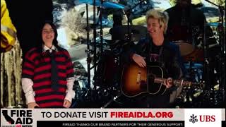 Download Lagu Green Day performs \ MP3 Download Lagu Green Day performs \ MP3