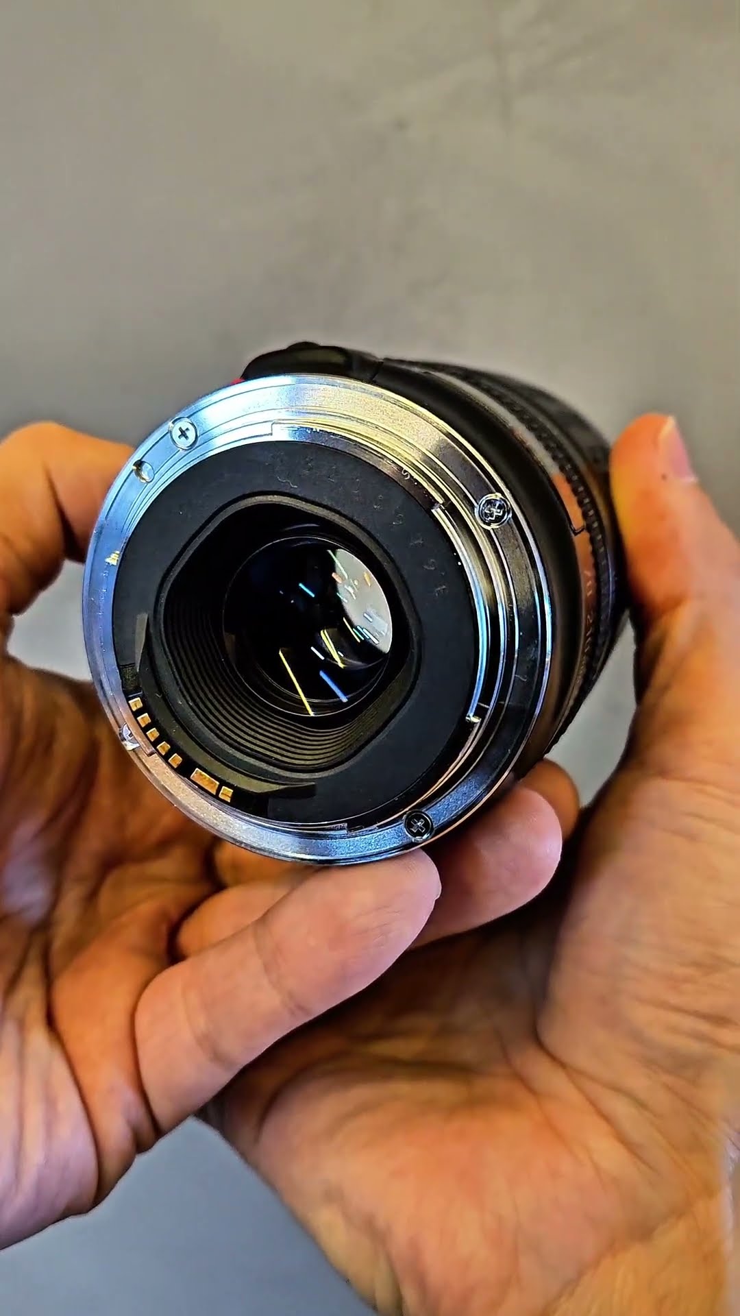 Canon EF 70-210mm f/3.5-4.5 USM - YouTube