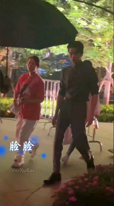 XuKai even looks good from behind! am I the only one thinks so? 😄 #chenghuanji