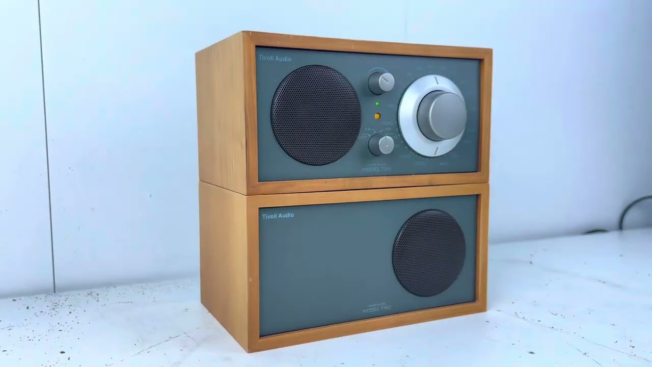 Tivoli Model Two Radio Set - YouTube