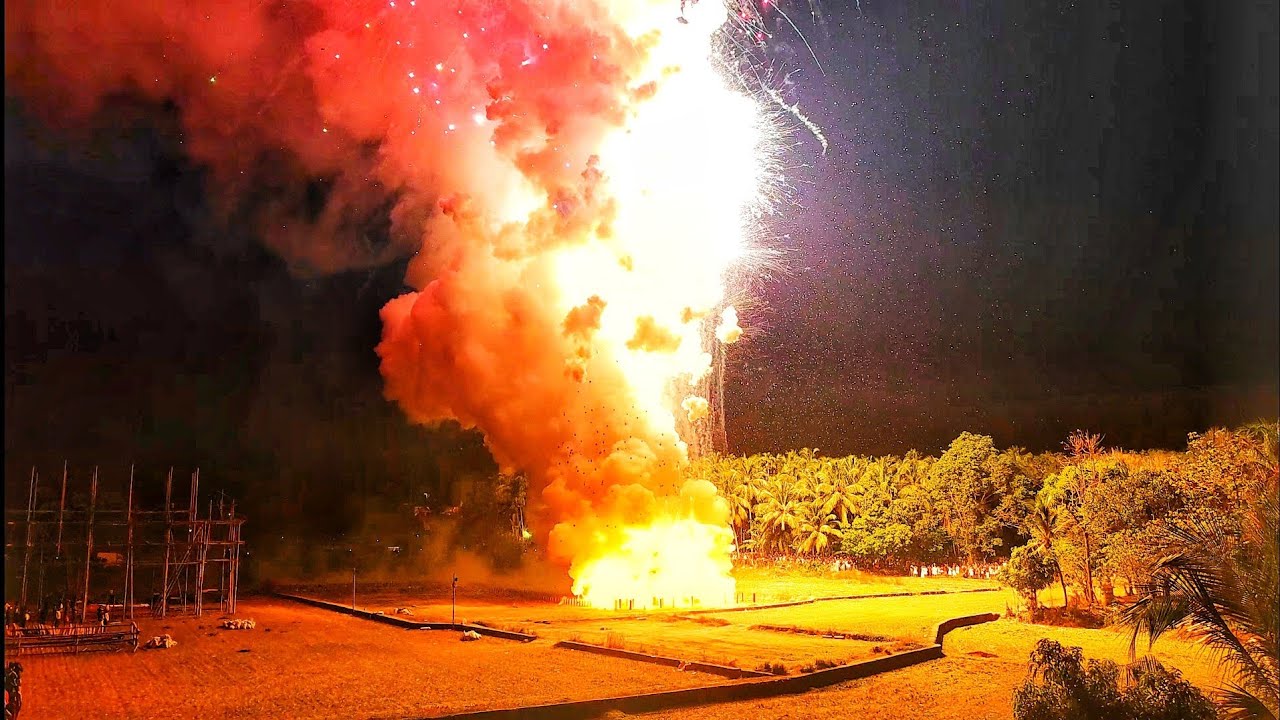 Fireworks Uthralikkavu Pooram 2026 | Kumaranellur Desham 