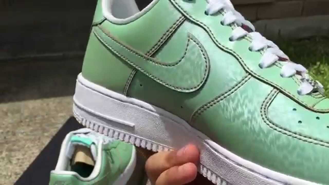 color changing nike air force 1