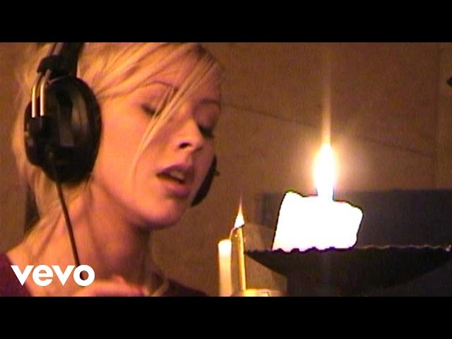 Christina Aguilera
 - The Christmas Song