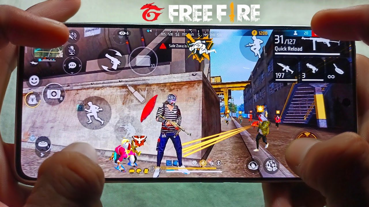 HANDCAM ⚡ SOLO VS SQUAD POCO X7 PRO FREE FIRE GAMEPLAY - YouTube