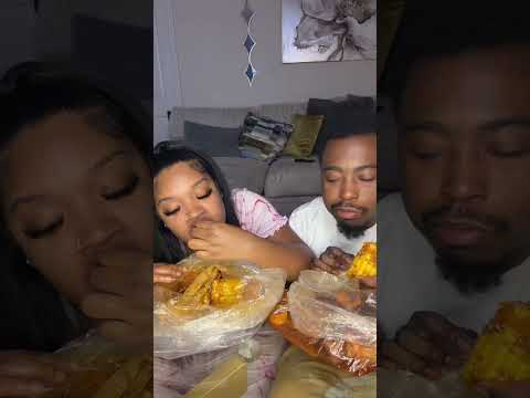 It S Her World I Just Live In It Funny Love Seafood Rockpaperscissors Viral 