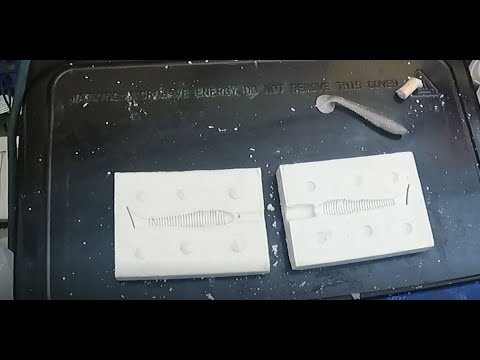 How to make full body plastic FISHING LURE moldswith plaster!!! 