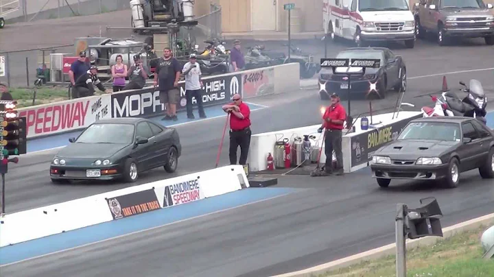 Acura Integra vs Mustang