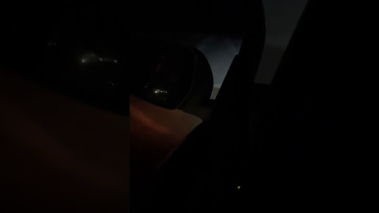 CV axle on its last legs towing Lee Sumner in his 200 Series Land Cruiser up hill