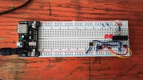 Practica 18 - Interrupciones externas - PIC16F628A