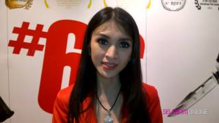 Donita cedera di set penggambaran #66 ketika hamil ?