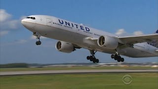 United reaches settlement with passenger, pledges changes