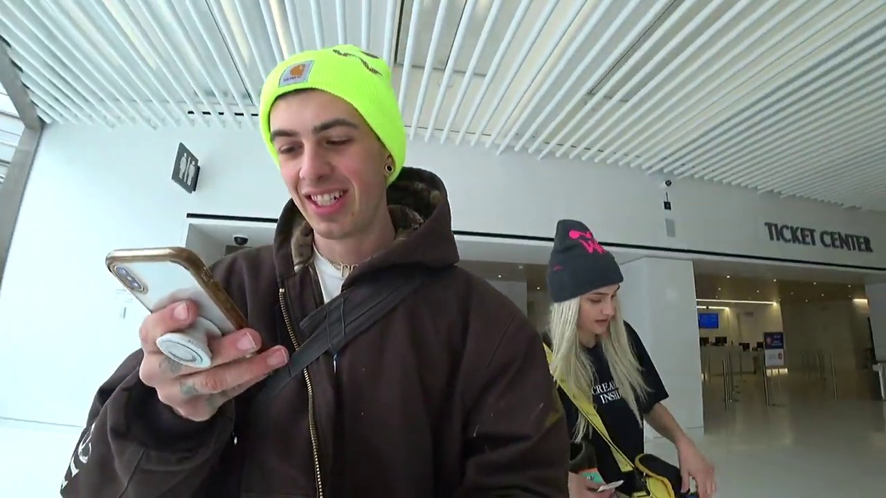 IRL in St. Louis w/ Hannah | Sam Pepper Live Stream - IRL in St. Louis w/ Hannah | Sam Pepper Live Stream