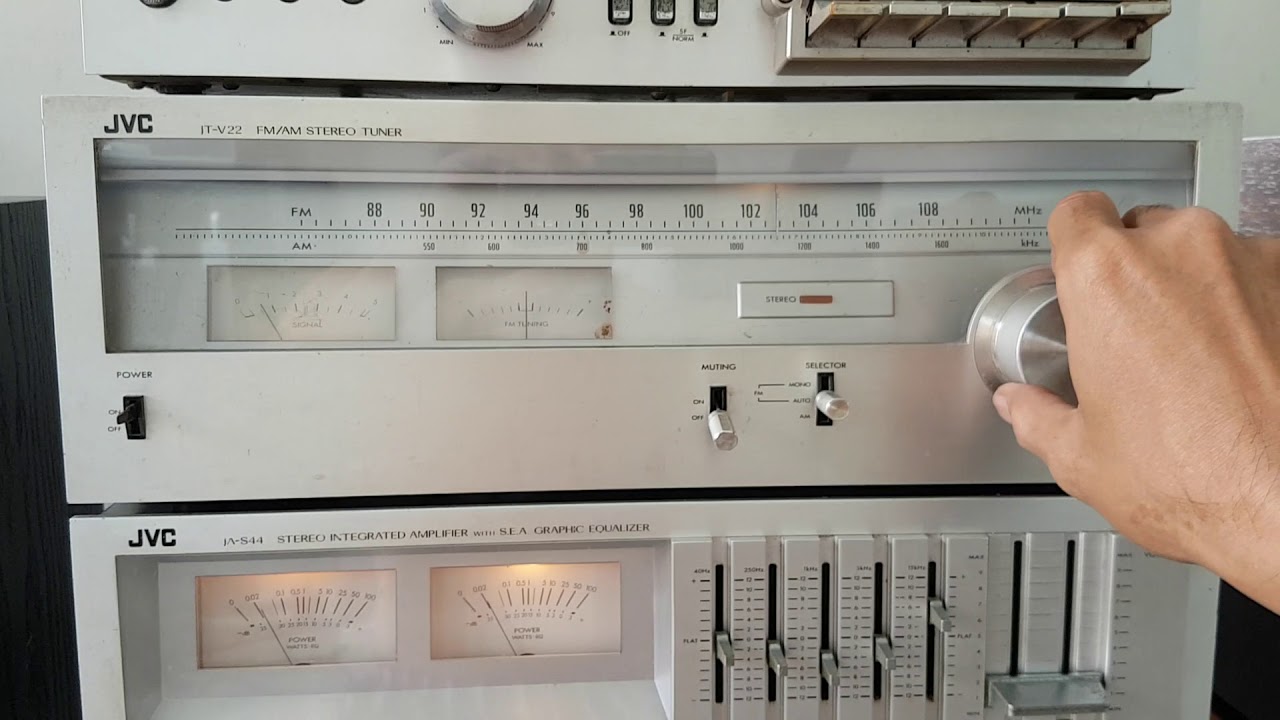 1975 Vintage tuner JVC JT - V22 - YouTube
