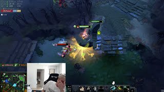 HELP PLEASE- Classic Arteezy gets Stuck himself with 50 sec TP Cooldown