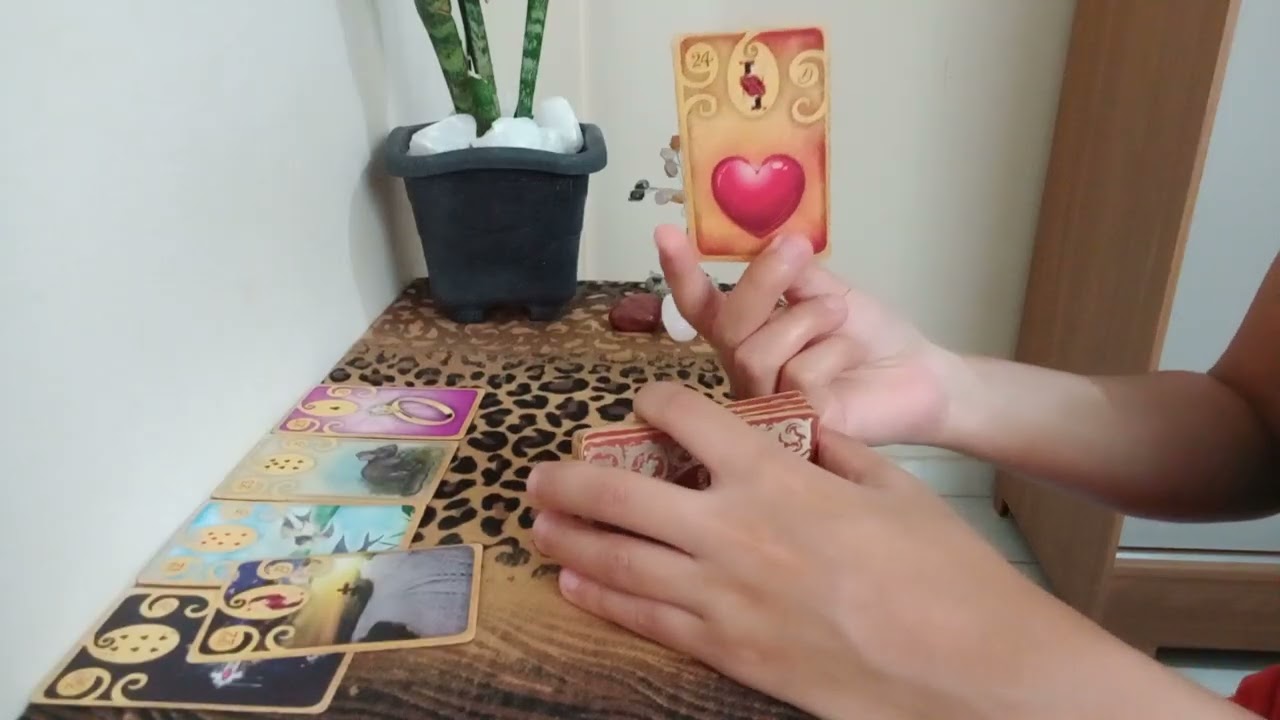 CAPRICÓRNIO♑AMOR♥️DOIS AMORES💕UM ALGUÉM QUE TE PRENDE TRAZ PESO OU AMOR Q LIBERTA EQUILIBRA DECISÃO