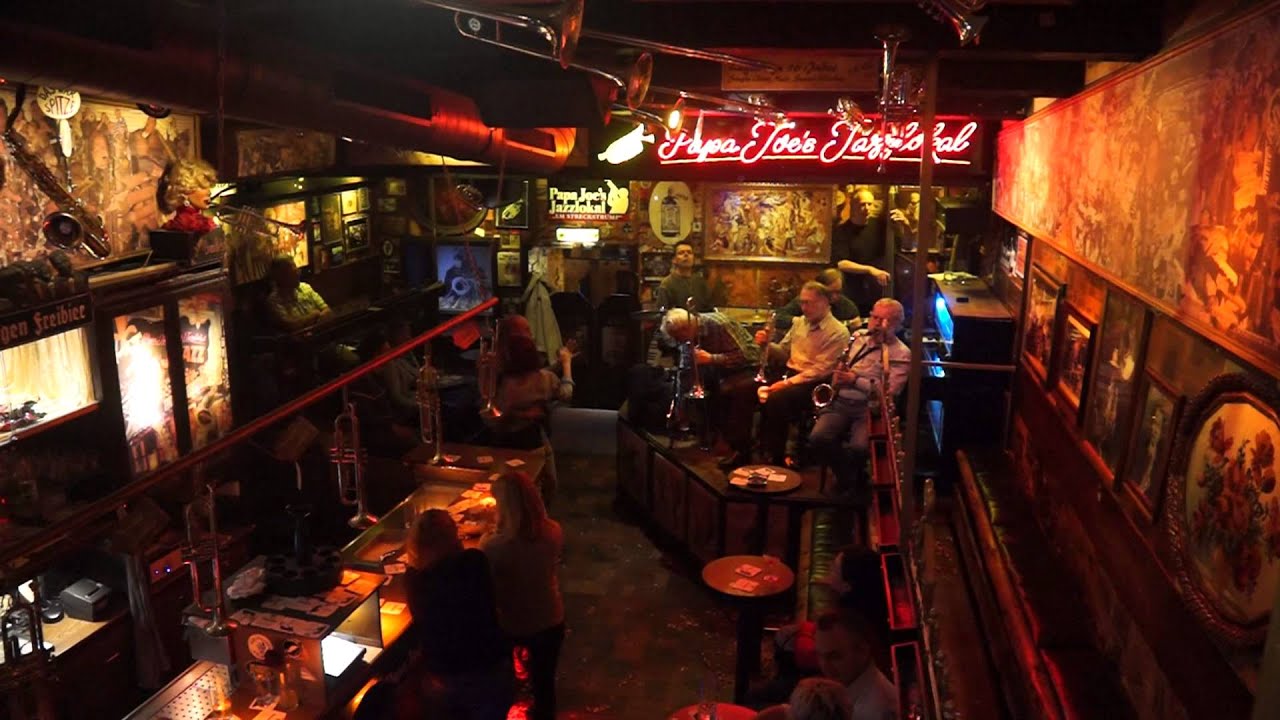 Cologne, Papa Joe's YouTube