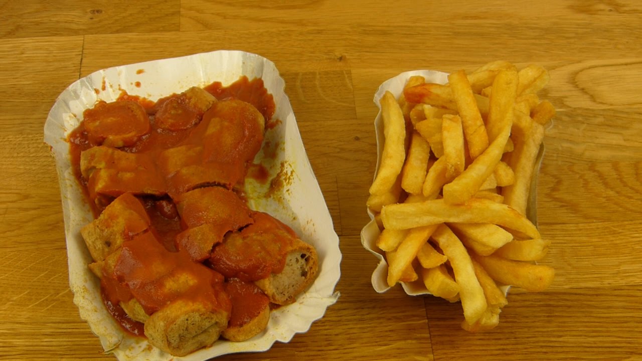 Curry Baude - 2x Berliner Currywurst & Pommes / Fries
