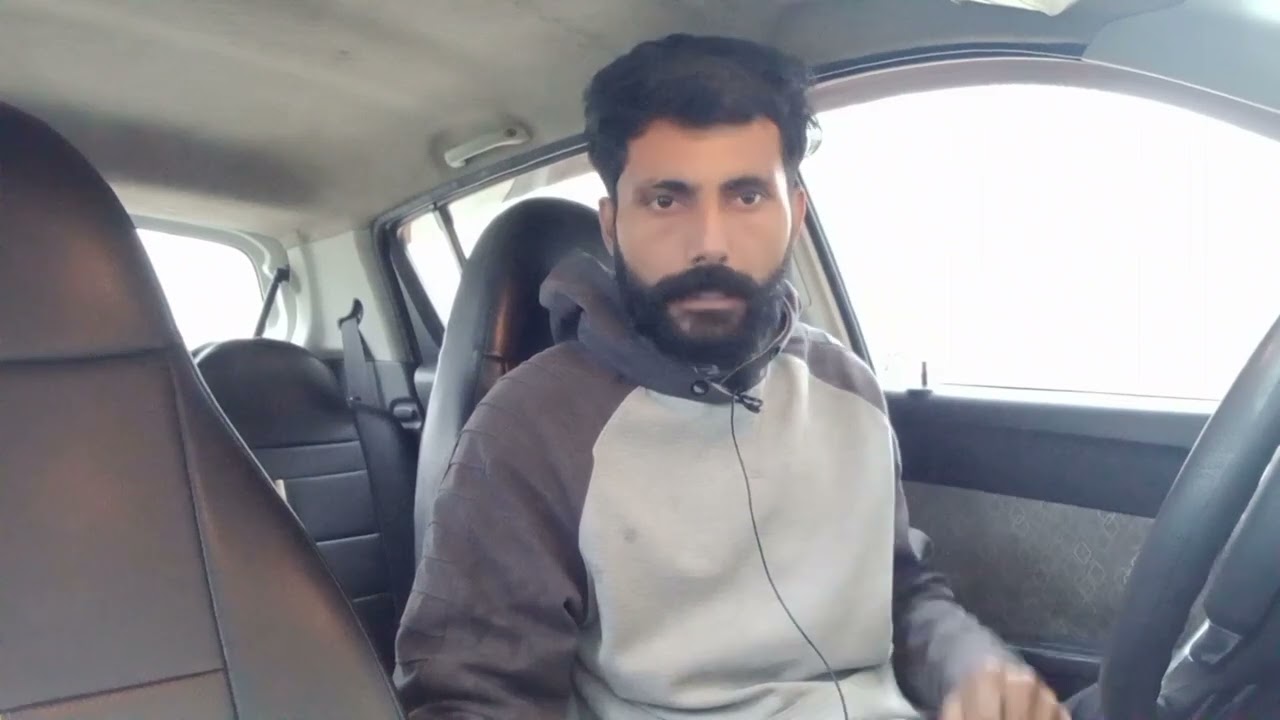 Loka nu aun jaan lyi gaddi chaidi pr paise den nu dil nai krda