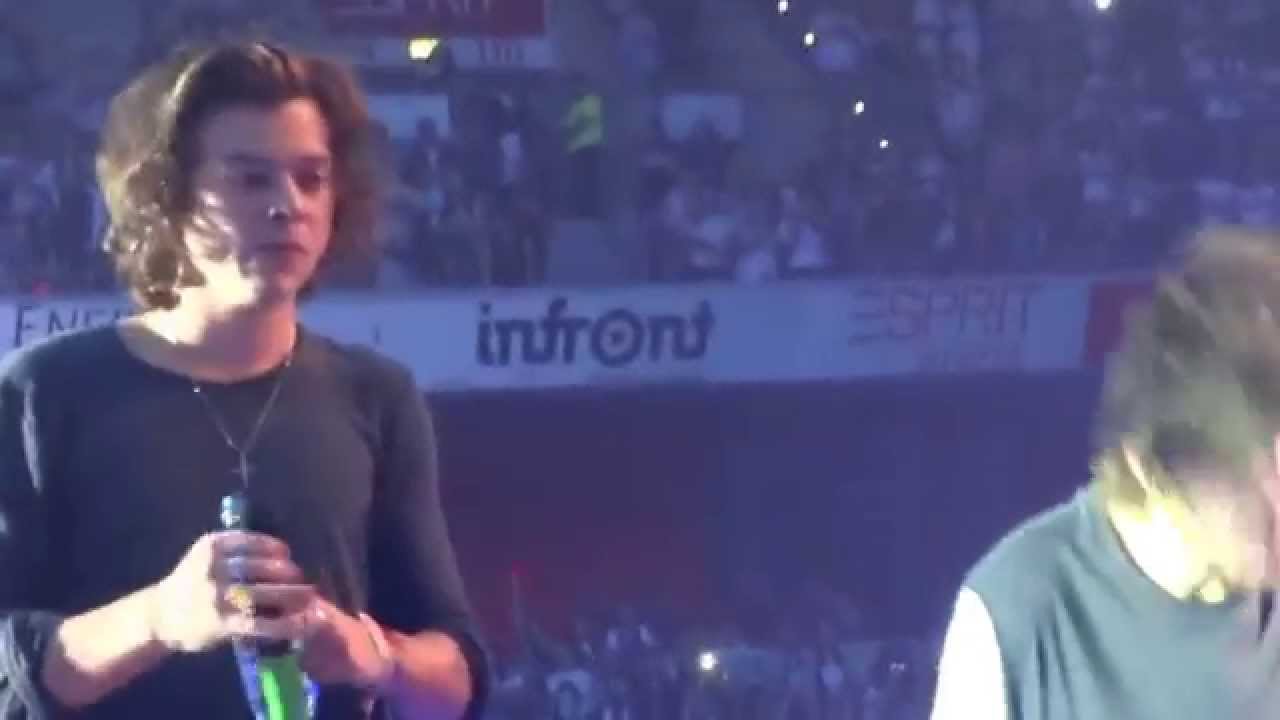 One Direction - Little White Lies - Düsseldorf, 02.07.2014