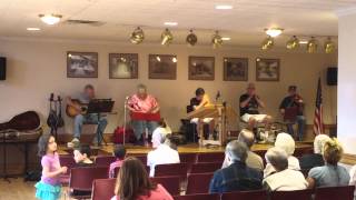 10 Down Yonder Mountain Dulcimer Saprano.MOV