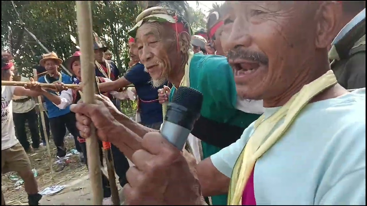 Many members singing COMPETITION ARE challenging///LOG DRUM PROGRAM///at NIAUSA ##