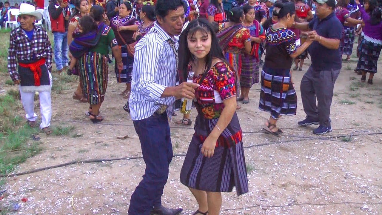 Así se baila desde Colonia Los Ángeles Joyabaj con Xoyita Musical