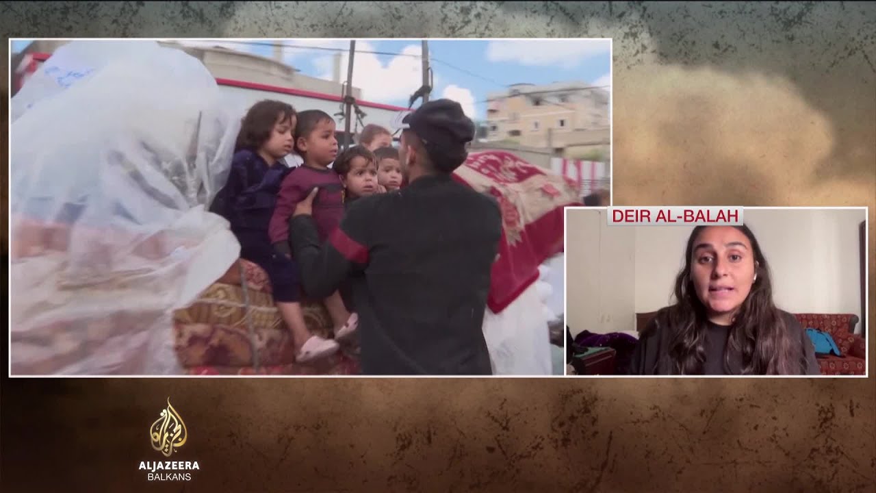 يفر الفلسطينيون من رفح باتجاه المناطق الوسطى من قطاع غزة