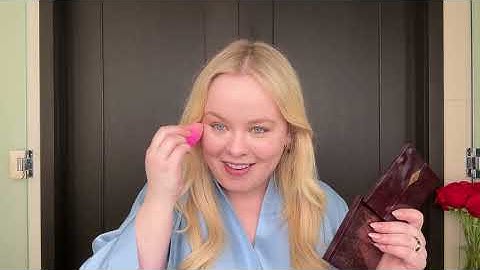 Bridgerton's Nicola Coughlan on Face Sculpting and a Glossy Red Lip | Beauty Secrets | Vogue
