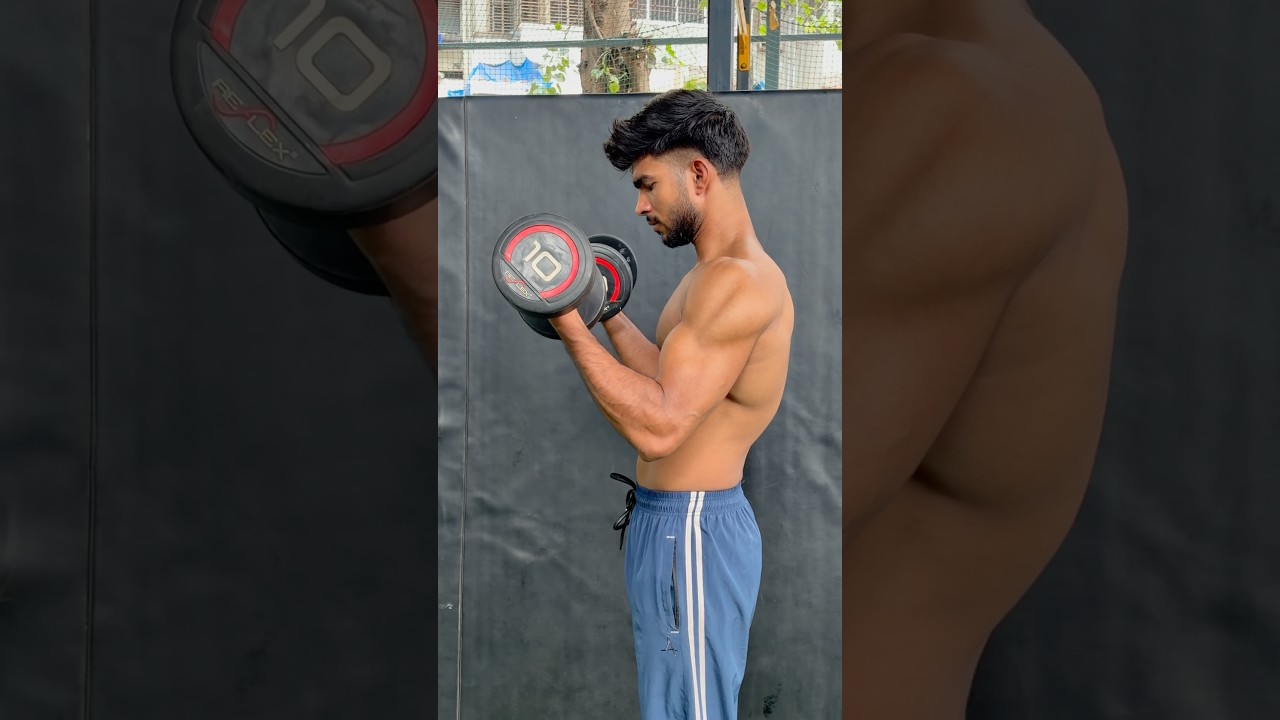 Dumbbell biceps curl form correction ✅ #viralvideo #fitness #workout #explore #youtubeshorts