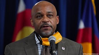 Denver mayor flies for Thanksgiving despite urging others to avoid travel