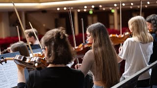 Gemeinsames Musizieren: Bundesjugendorchester und die Berliner Philharmoniker (Patenorchester)