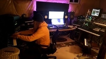 Big Jam with 12 Synths, Omnichord, and Akai MPC X (18)