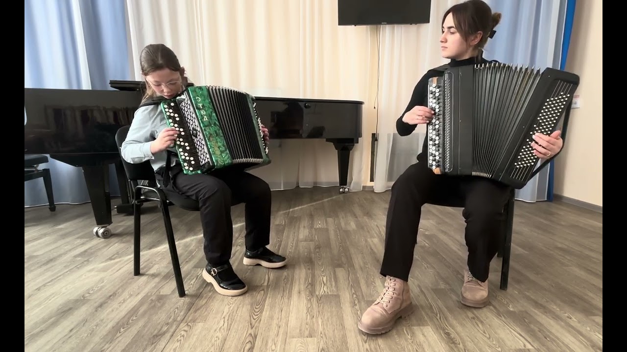 Носкова Стефания, Русская народная песня «Как у наших у ворот», обр. С.Гардейчик